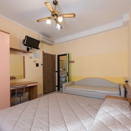 Hotel Santa Maria فينالي ليغوري المظهر الخارجي الصورة