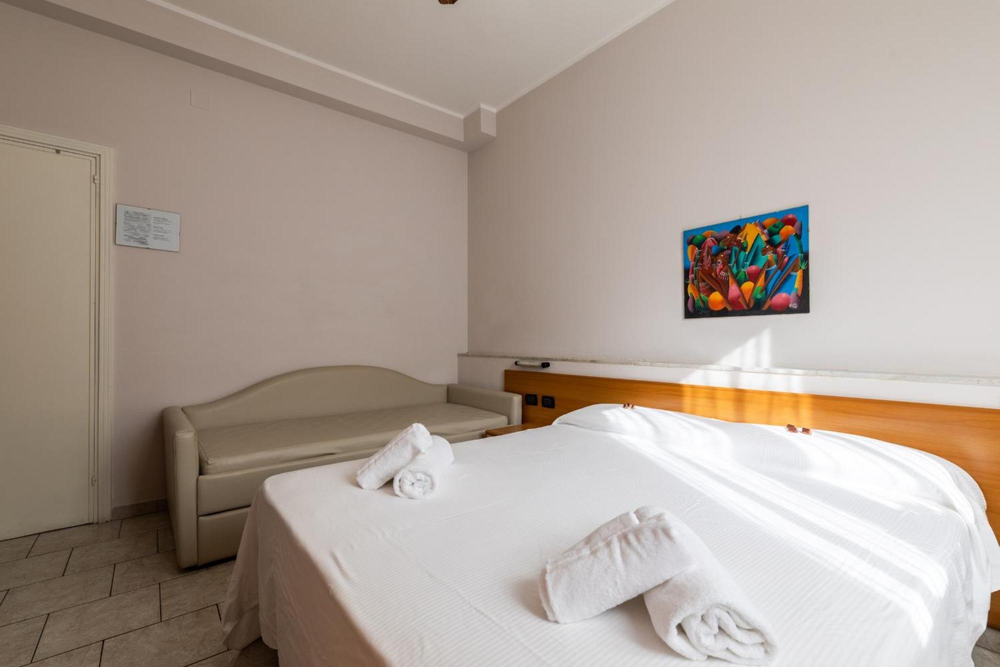 Hotel Santa Maria فينالي ليغوري المظهر الخارجي الصورة